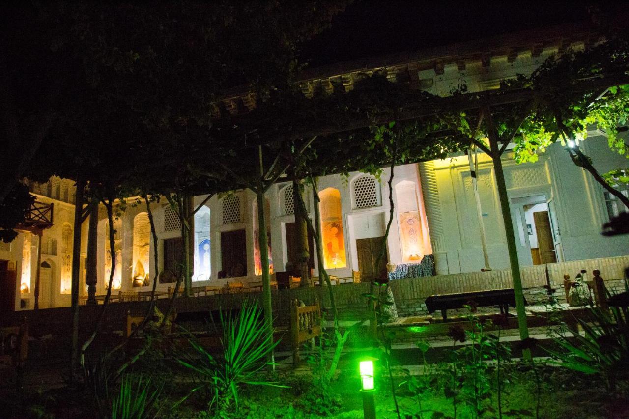 بخارى Hovli Poyon Hotel المظهر الخارجي الصورة
