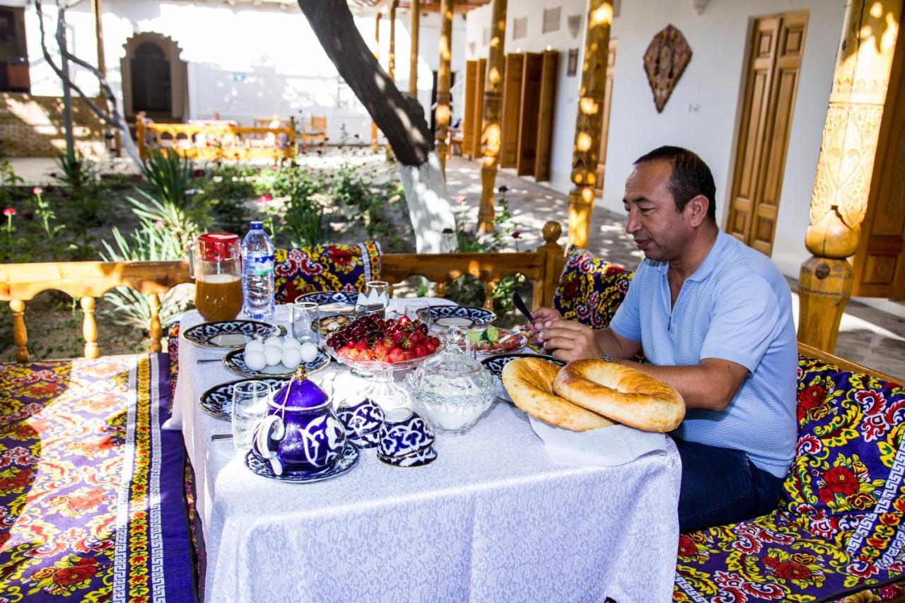 بخارى Hovli Poyon Hotel المظهر الخارجي الصورة