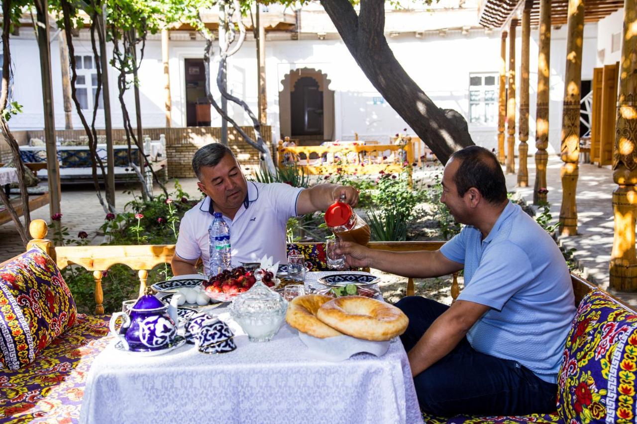 بخارى Hovli Poyon Hotel المظهر الخارجي الصورة