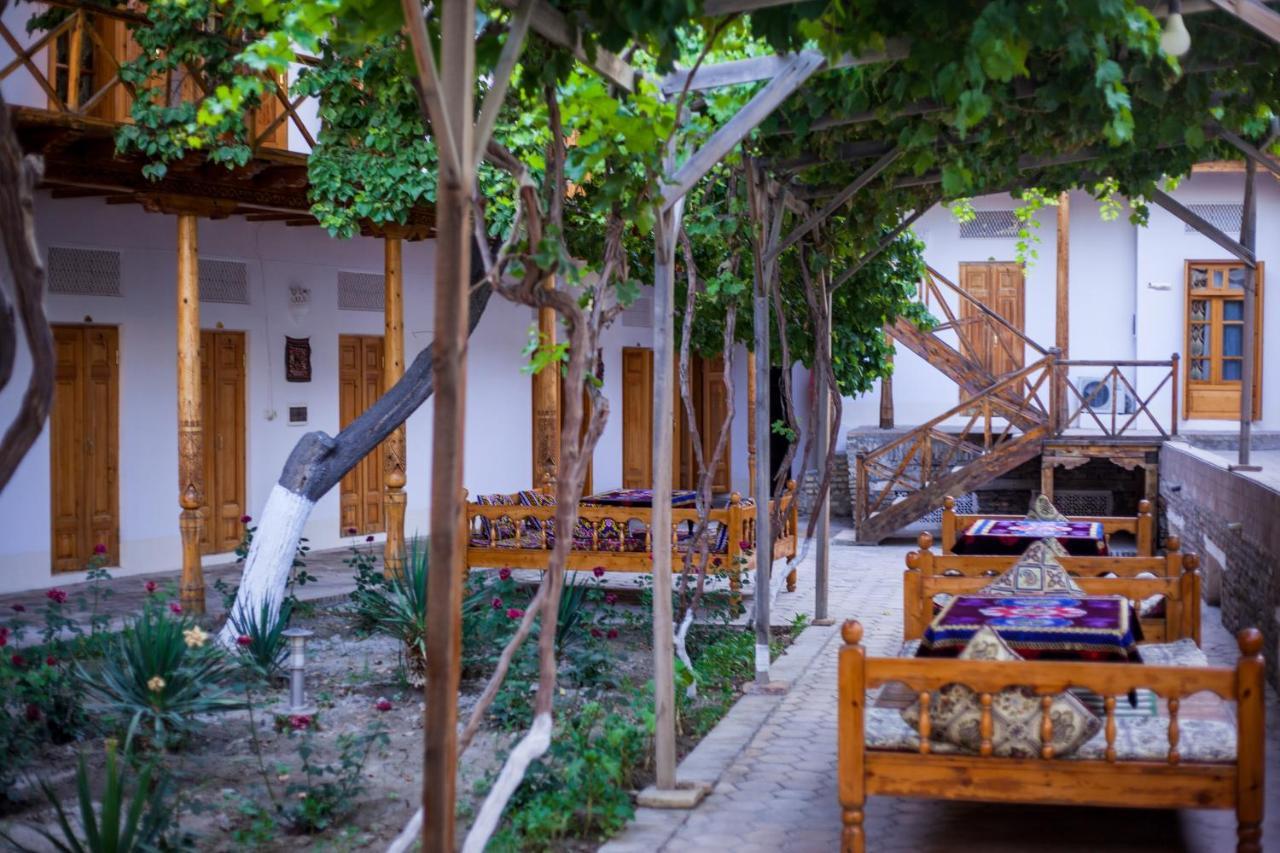 بخارى Hovli Poyon Hotel المظهر الخارجي الصورة