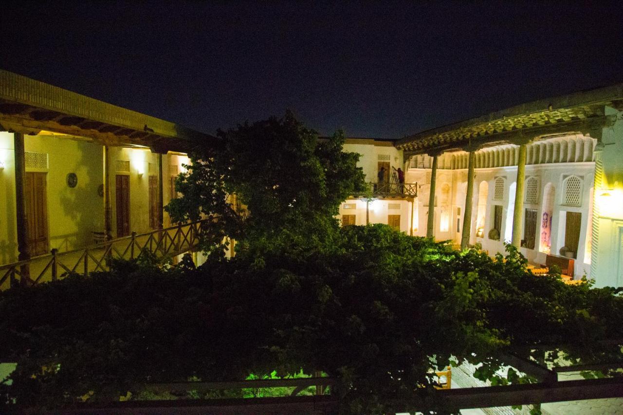 بخارى Hovli Poyon Hotel المظهر الخارجي الصورة