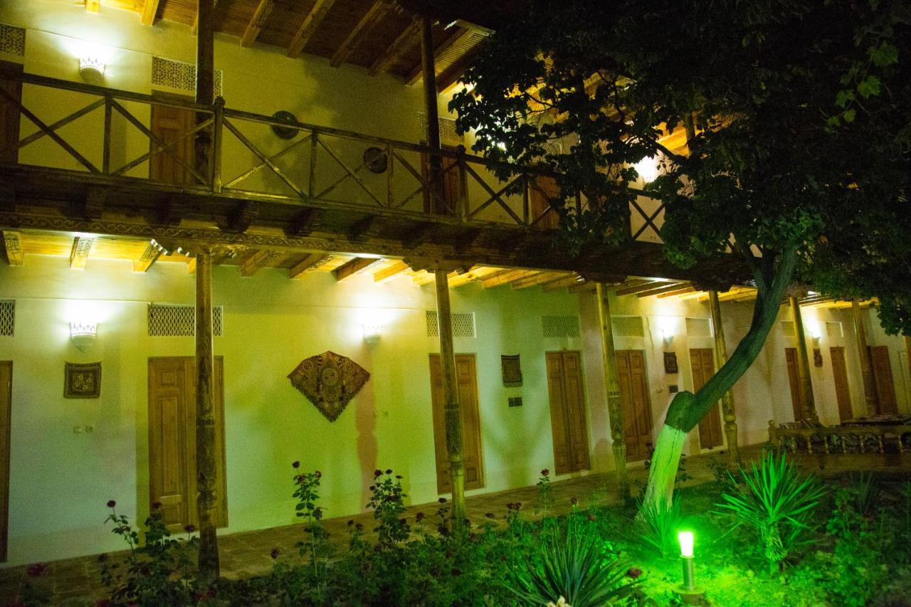 بخارى Hovli Poyon Hotel المظهر الخارجي الصورة