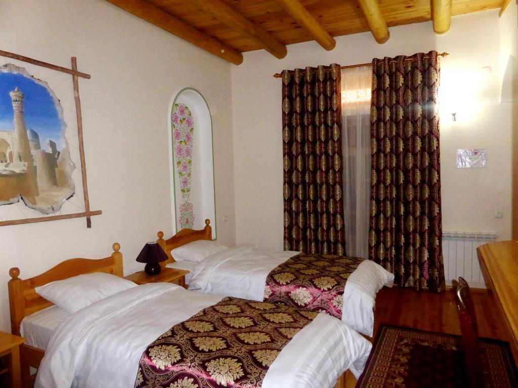 بخارى Hovli Poyon Hotel المظهر الخارجي الصورة