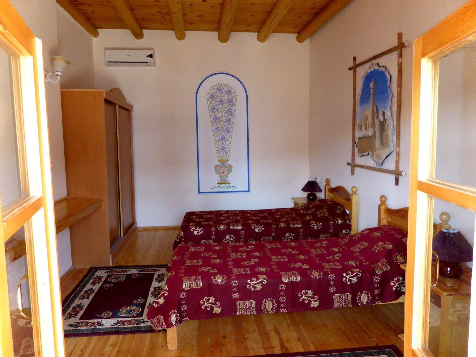 بخارى Hovli Poyon Hotel المظهر الخارجي الصورة