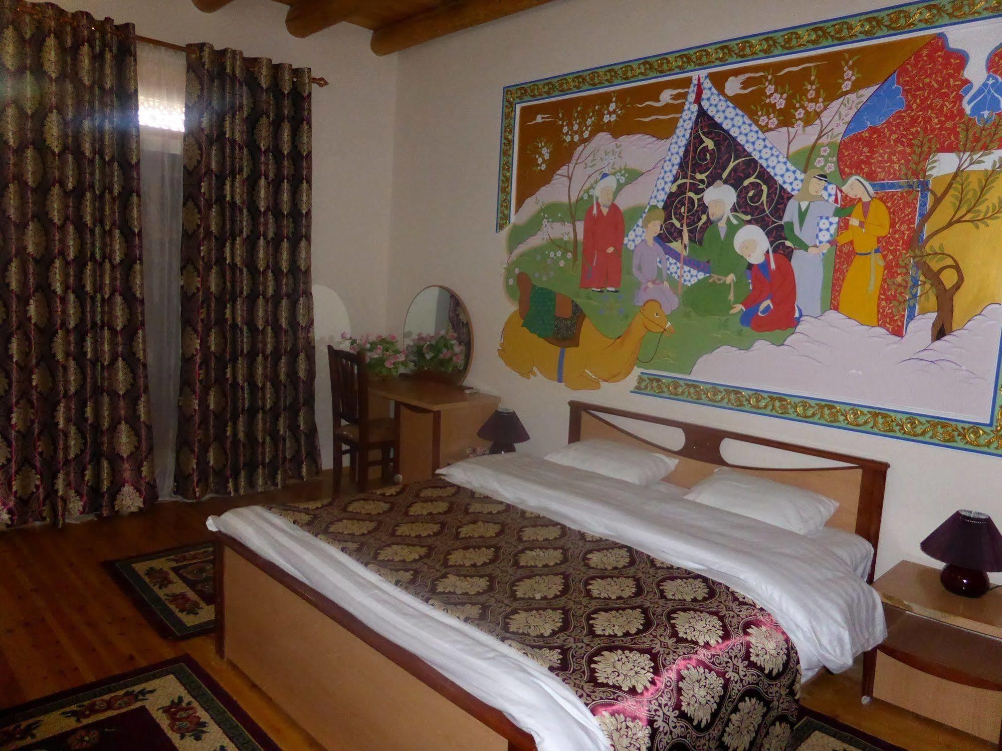 بخارى Hovli Poyon Hotel المظهر الخارجي الصورة